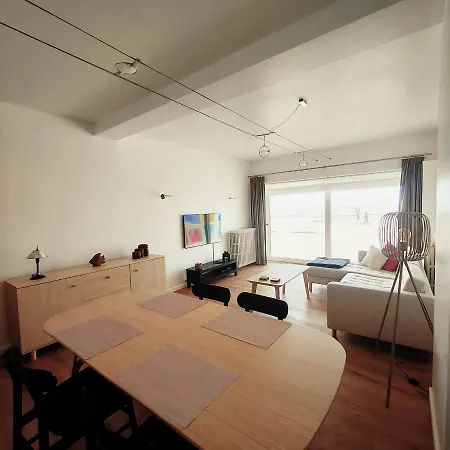 Stijlvol Met Zeezicht דירה